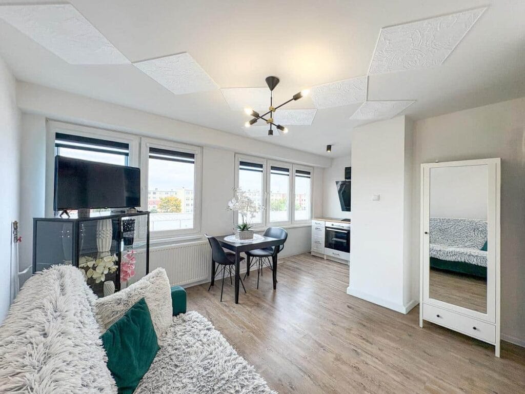 Kawalerka na sprzedaż Zduńska Wola - zdjęcie