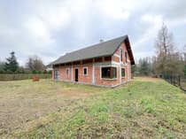 Dom jednorodzinny 137m² w stanie surowym na działce — Wola Kazubowa, woj. łódzkie