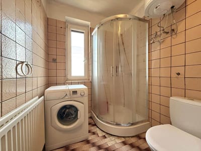 Dom wolnostojący o pow. 151 m2  |  Działka 446 m2  |  Pabianice