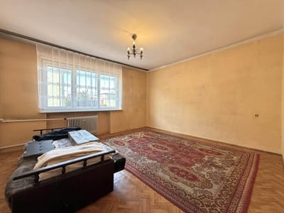 Dom wolnostojący o pow. 151 m2  |  Działka 446 m2  |  Pabianice