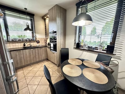 Wnetrze domu z salonem - Dom na sprzedaz Golebice | CI OD NIERUCHOMOSCI