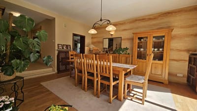 Dom wolnostojący 320 m2  |  Działka o pow. 1 294 m2  |  5 pokoi  |  Tuszyn