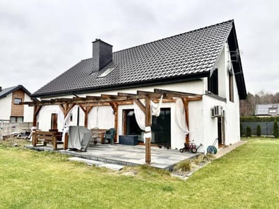 Dom na sprzedaż Sanie 148,19 m2  |  Działka 1 009 m2 - zdjęcie