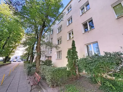 Budynek z zewnątrz mieszkanie na sprzedaż Łódź