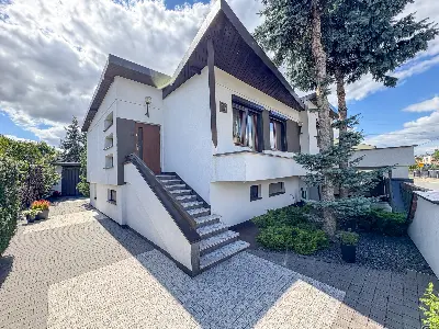 Dom na sprzedaż Łask