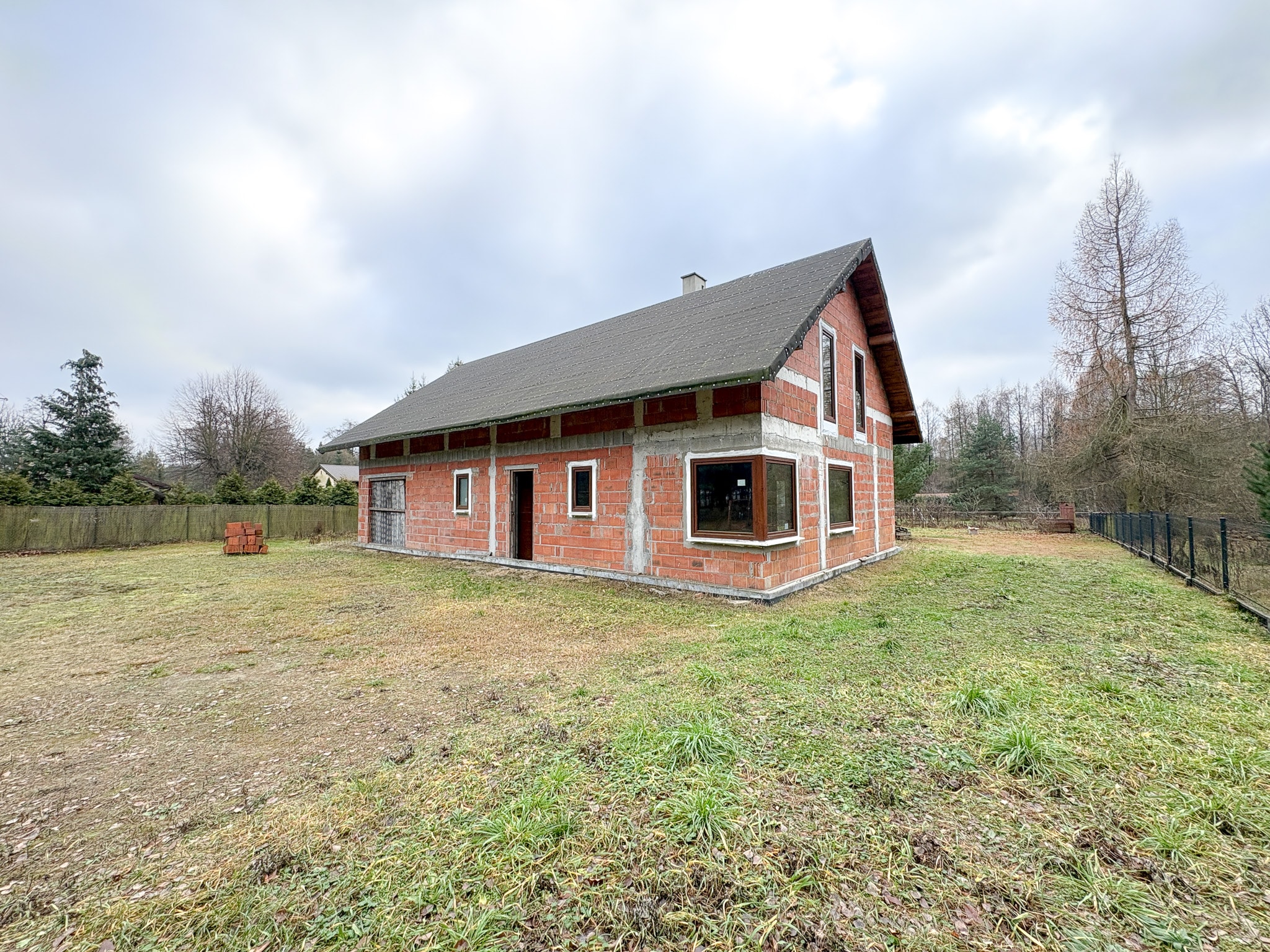 Dom na sprzedaż - Wola Kazubowa - zdjęcie 10