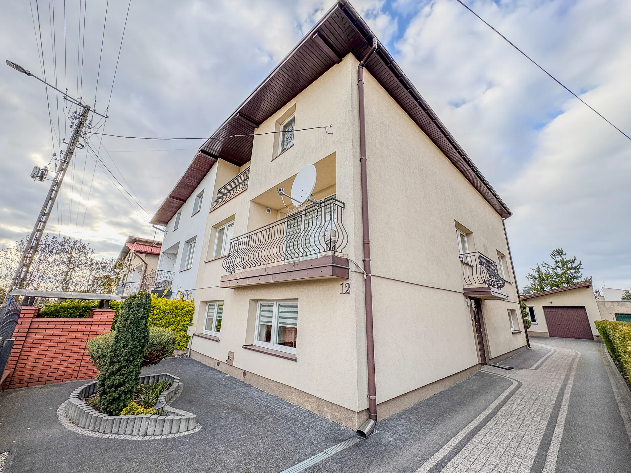 Dom na sprzedaż Łask