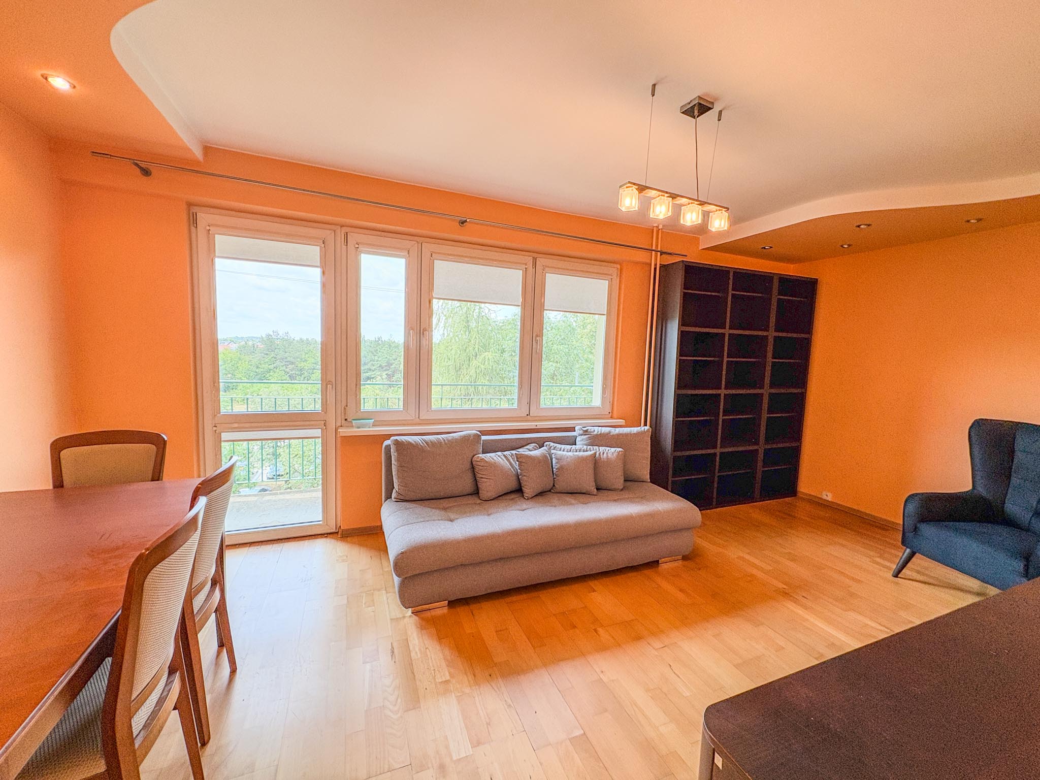 Mieszkanie 2-pokojowe na sprzedaż Łask — 53,1 m² - zdjęcie 1