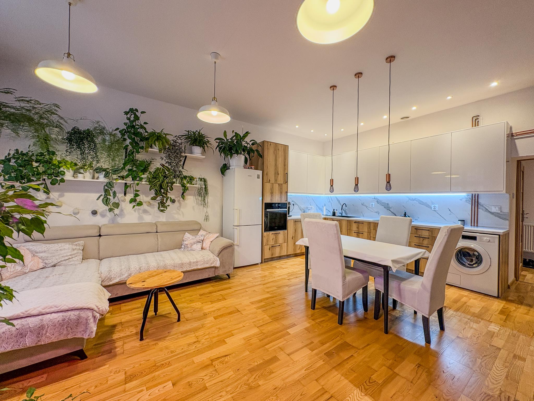 Mieszkanie 4-pokojowe na sprzedaż Łódź Śródmieście — 103,4 m² - zdjęcie 1